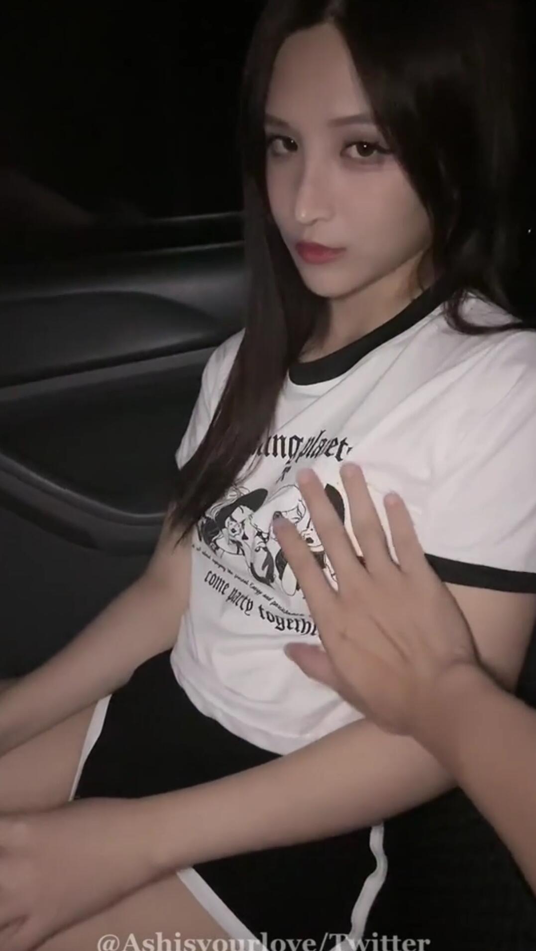 Ashisyourlove（艾希）合集[52个视频29.3G][20积分]