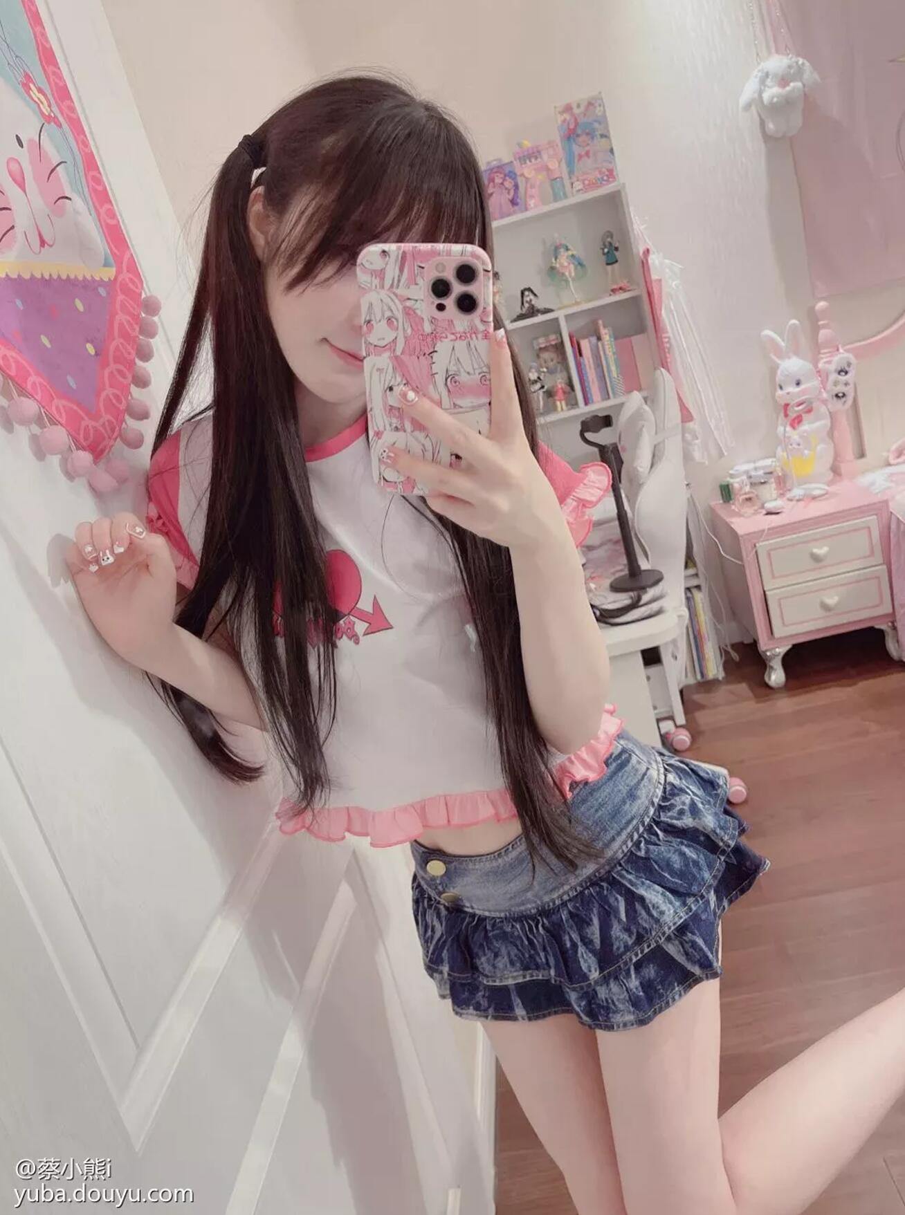 斗鱼主播蔡小熊（小野樱）10套合集[237张图+19个视频7.03G][30积分]