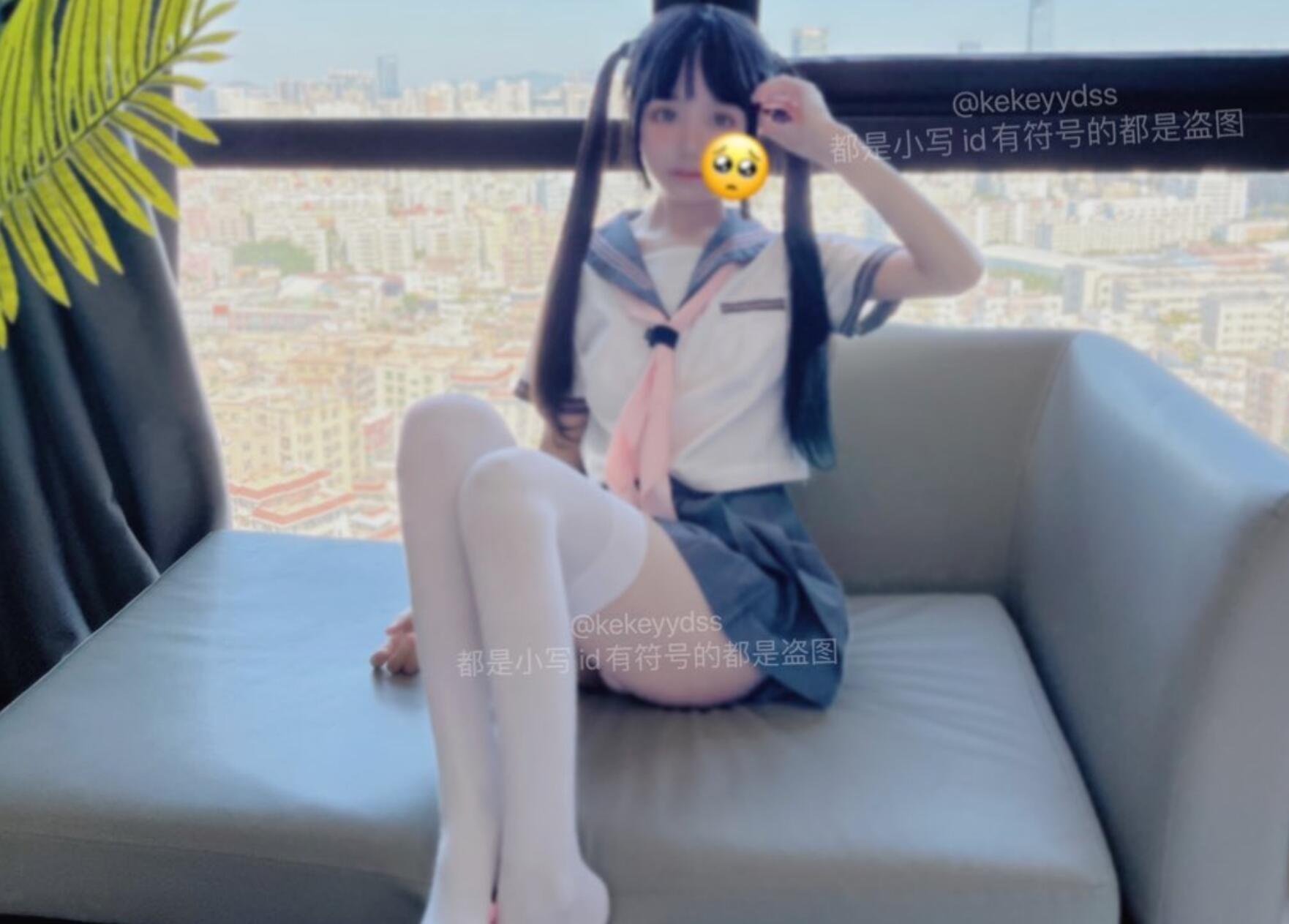 可可yyds合集[163张图+33个视频353MB][5积分]