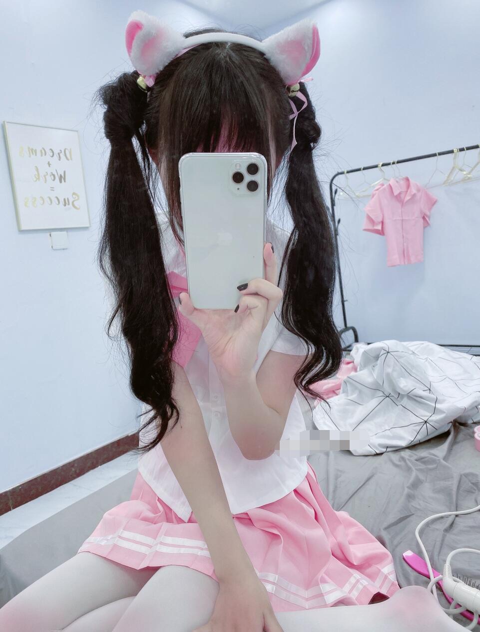 芊芊3套合集[145张图+1个视频292MB][5积分]