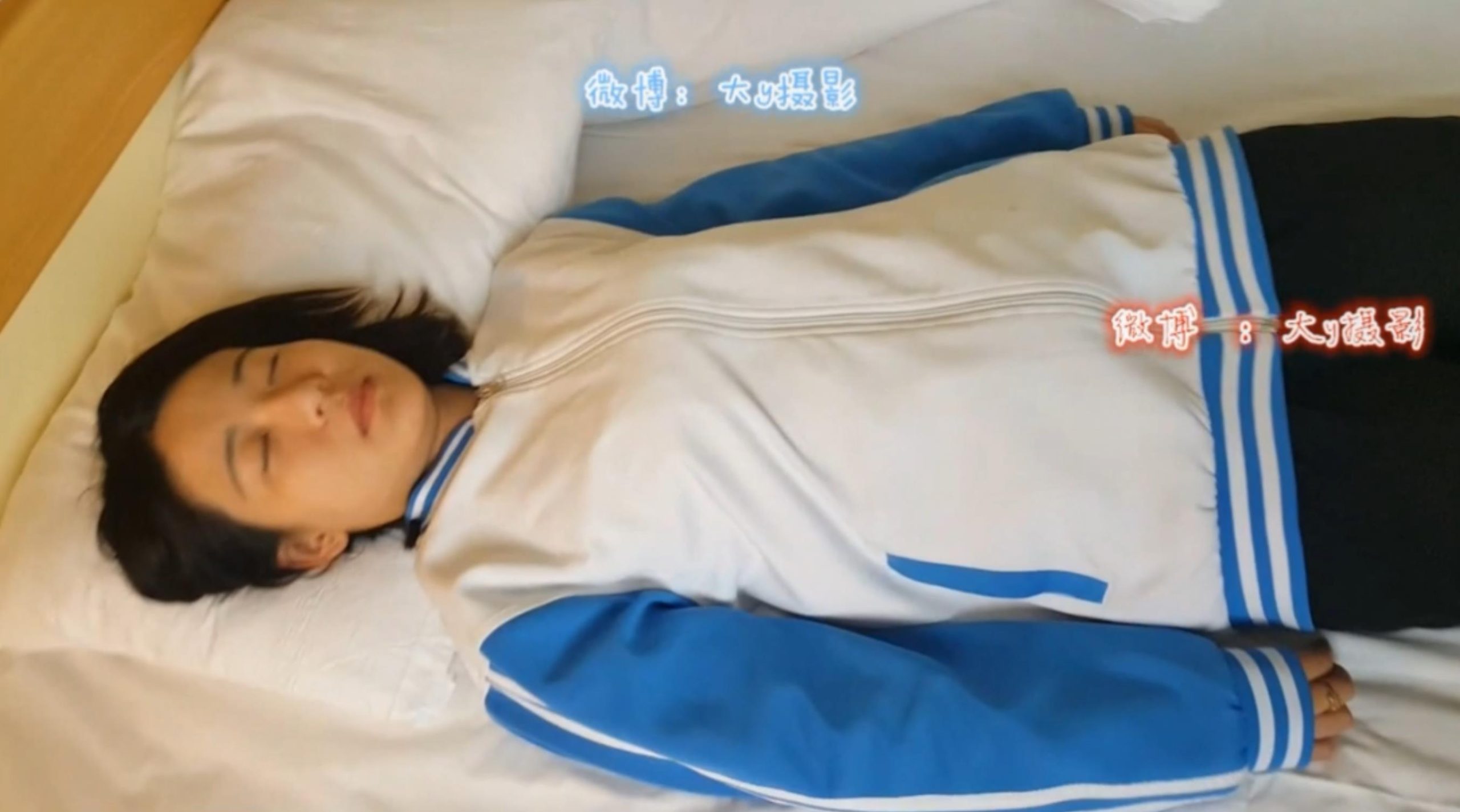 大Y摄影系列套图视频合集[8703张图+61个视频94.4G][30积分]