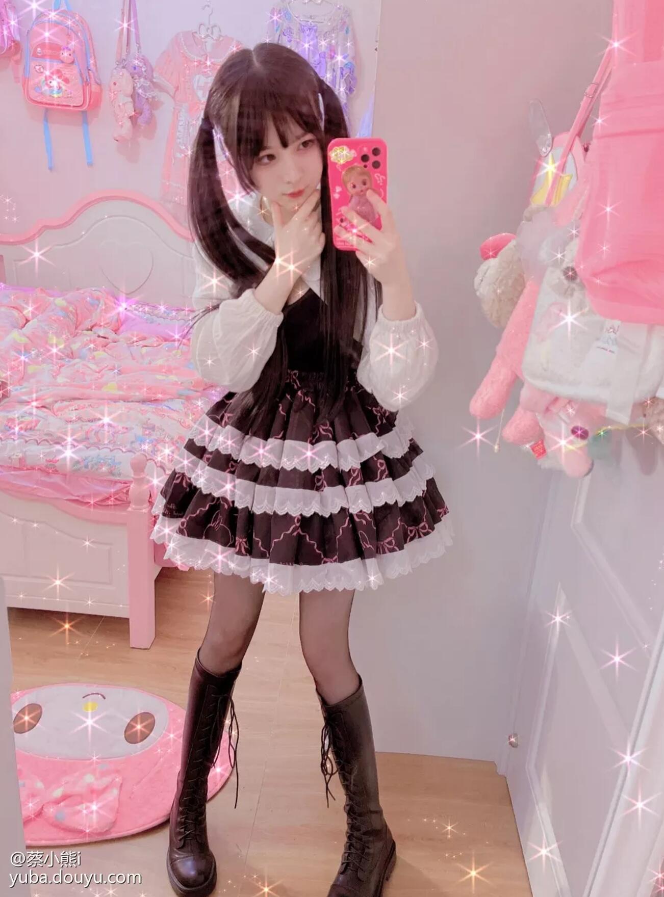 斗鱼主播蔡小熊（小野樱）10套合集[237张图+19个视频7.03G][30积分]