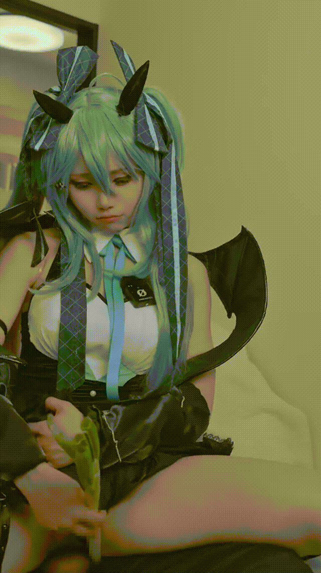 草莓羽衣85套合集[1037P+127V-82.3G][40积分]