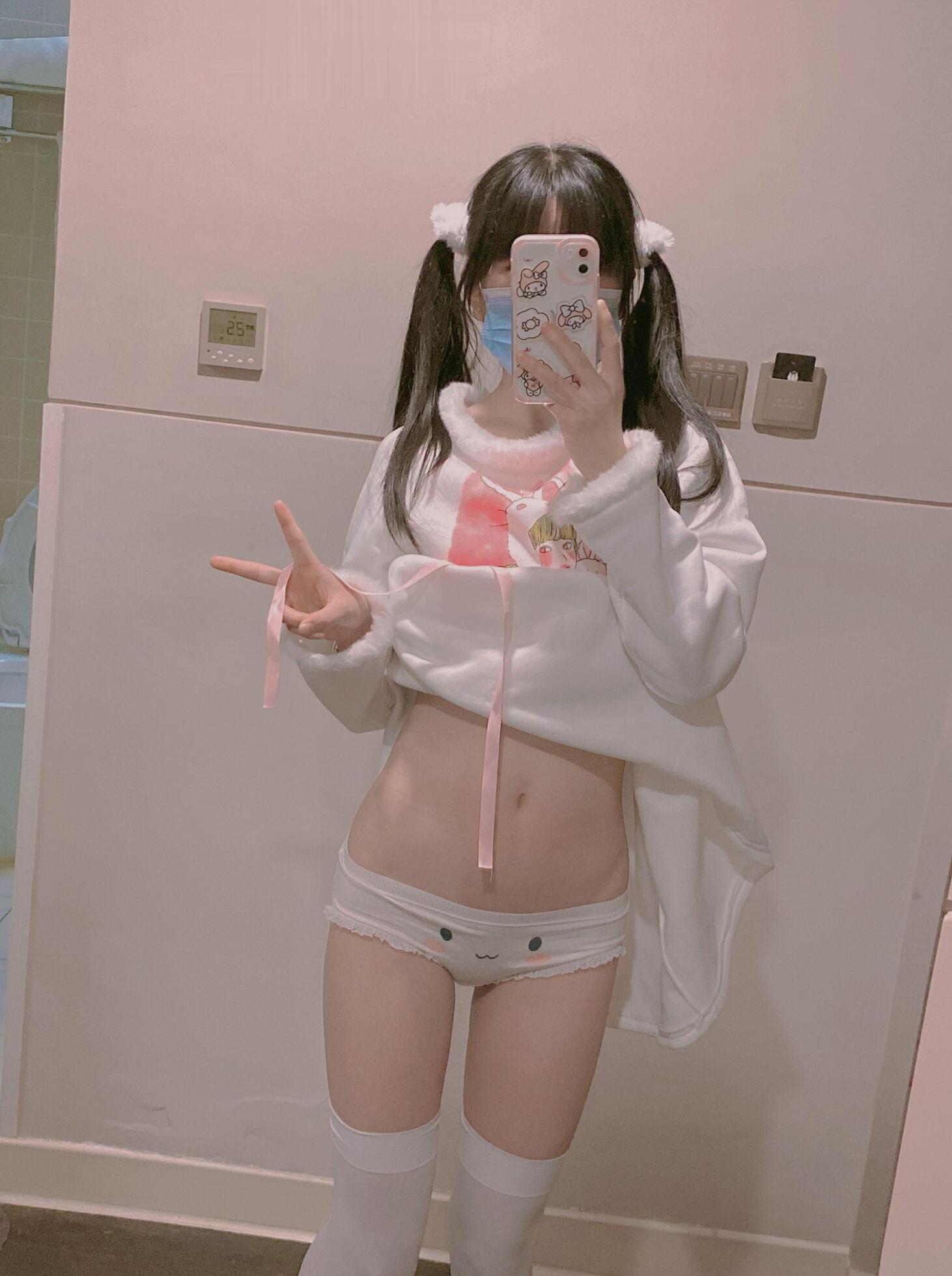 瑶瑶二次元11套合集[390张图+13个视频2.15G][10积分]