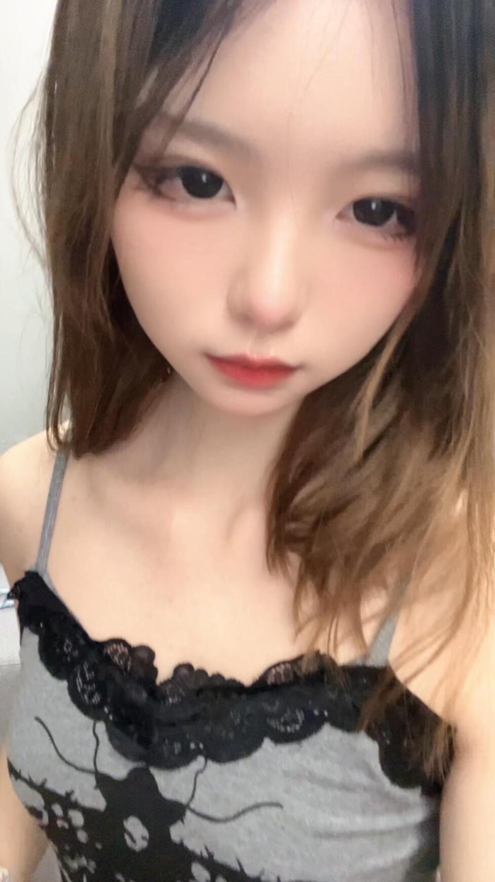 软软汁（nikikiphonk）合集[8张图+49个视频277MB][5积分]