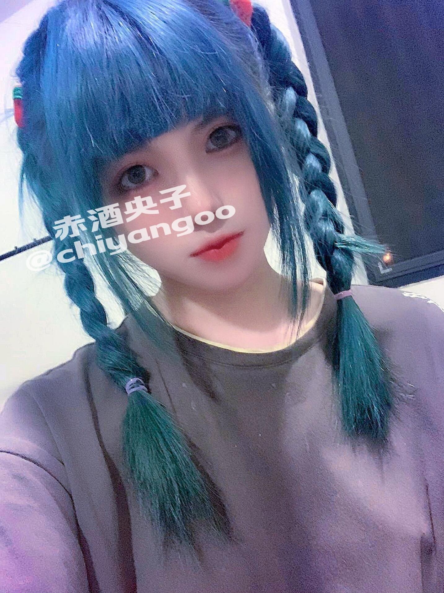 赤酒央子23套合集[1382张图+3个视频2.13G][10积分]