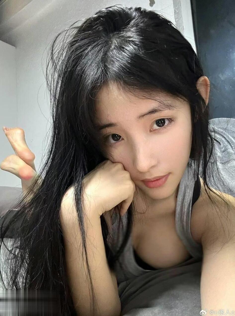 抖音10万粉 张人o合集[52张图+42个视频4.28G][10积分]-丽丝屋