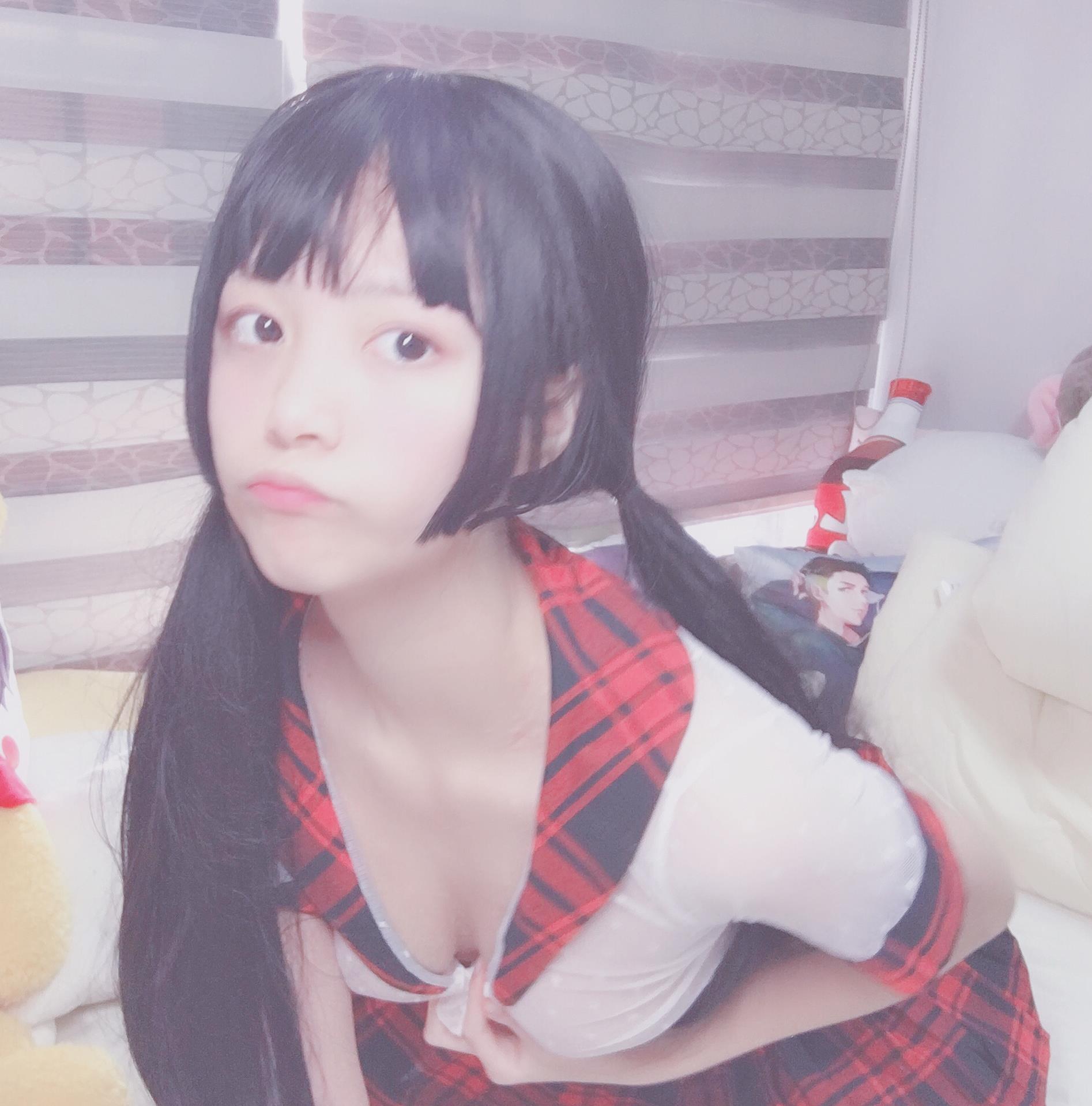 小奈奈14套合集[418张图+6个视频1.98G][10积分]