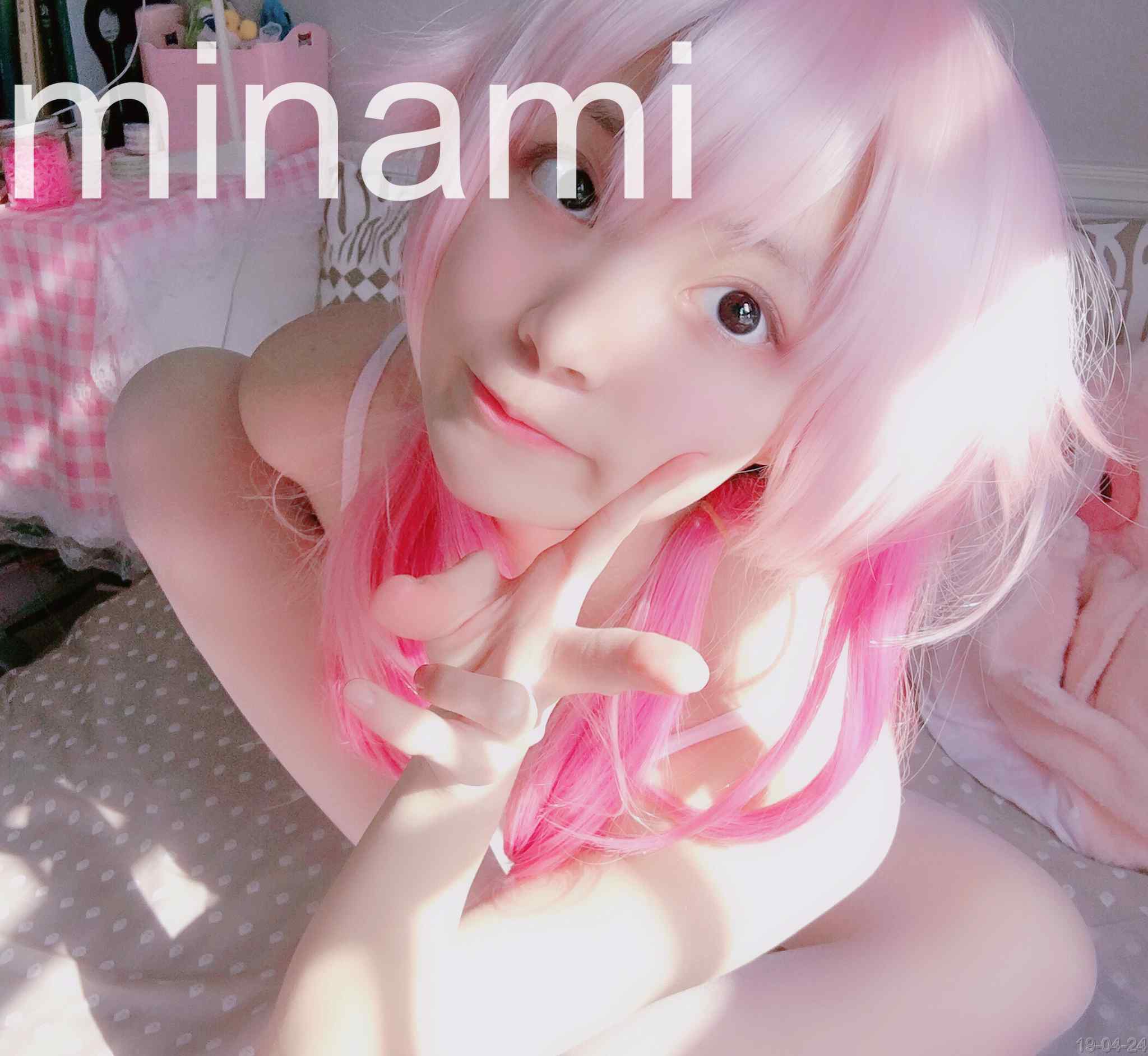 小奈奈14套合集[418张图+6个视频1.98G][10积分]