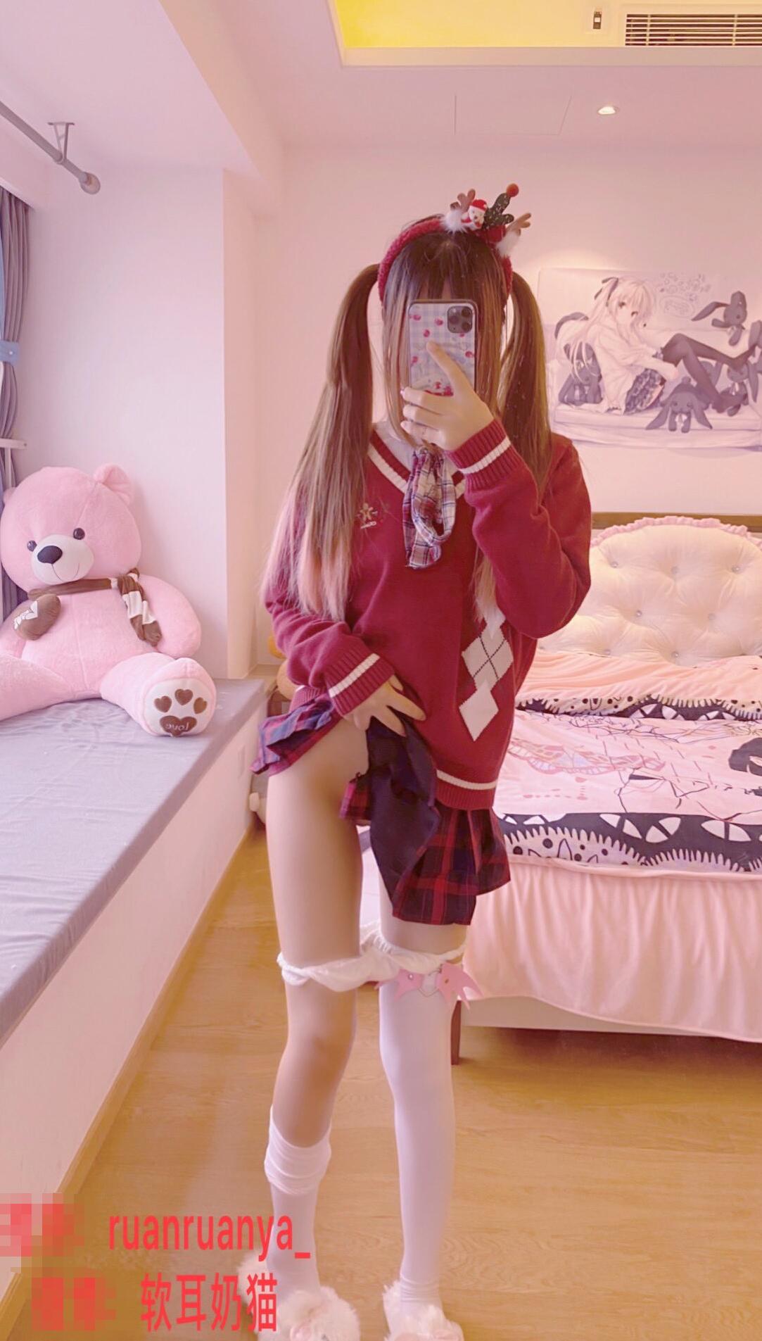 软耳奶猫（兔兔酱）51套合集[1114张图+96个视频2.88G][20积分]