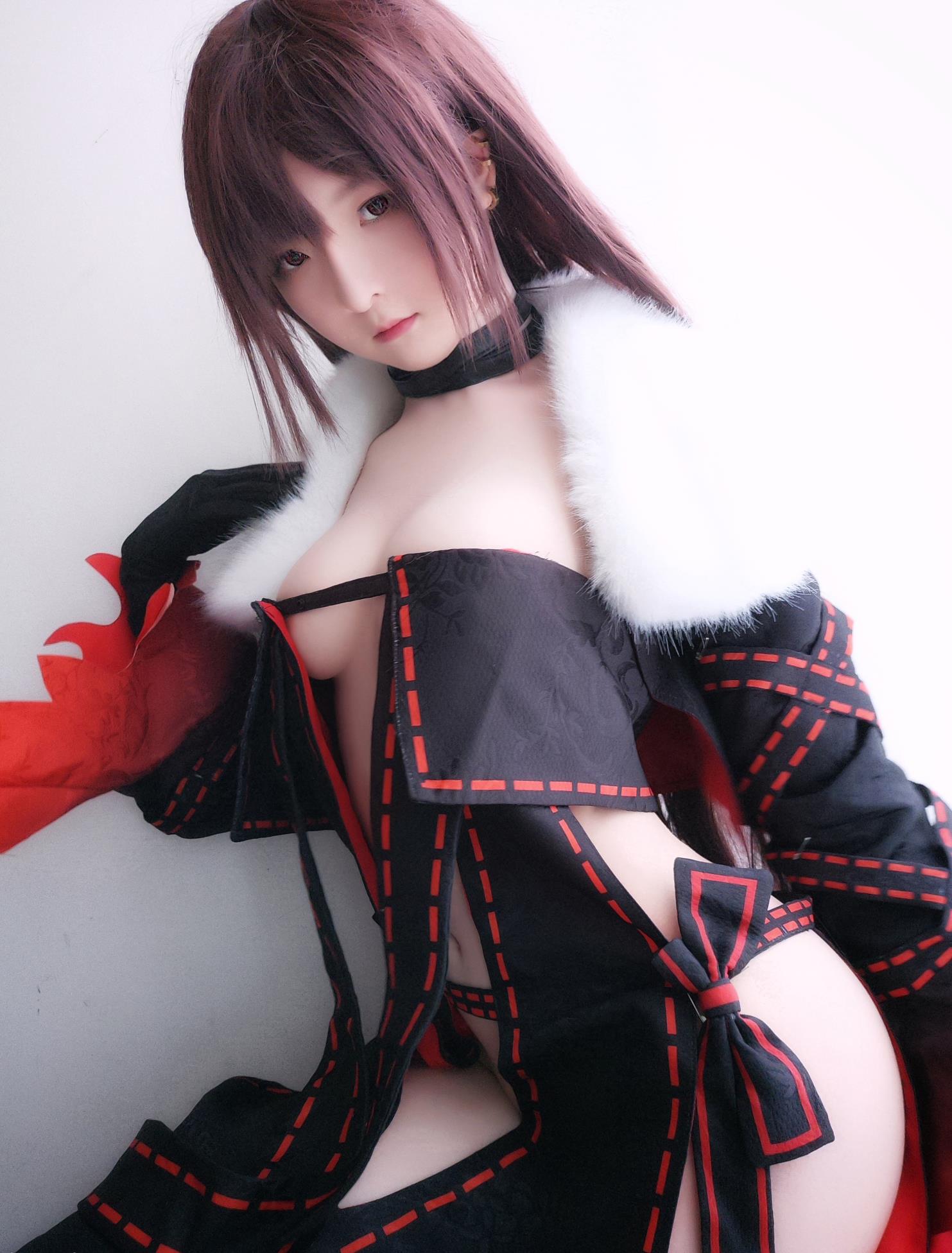 coser一小央泽42套合集[1804张图+92个视频12.2G][10积分]